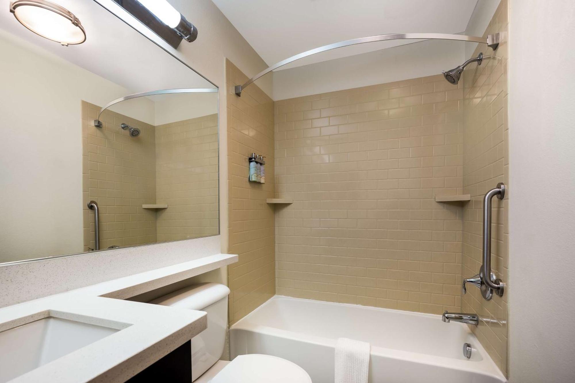 Sonesta Simply Suites St Louis Earth City Esterno foto