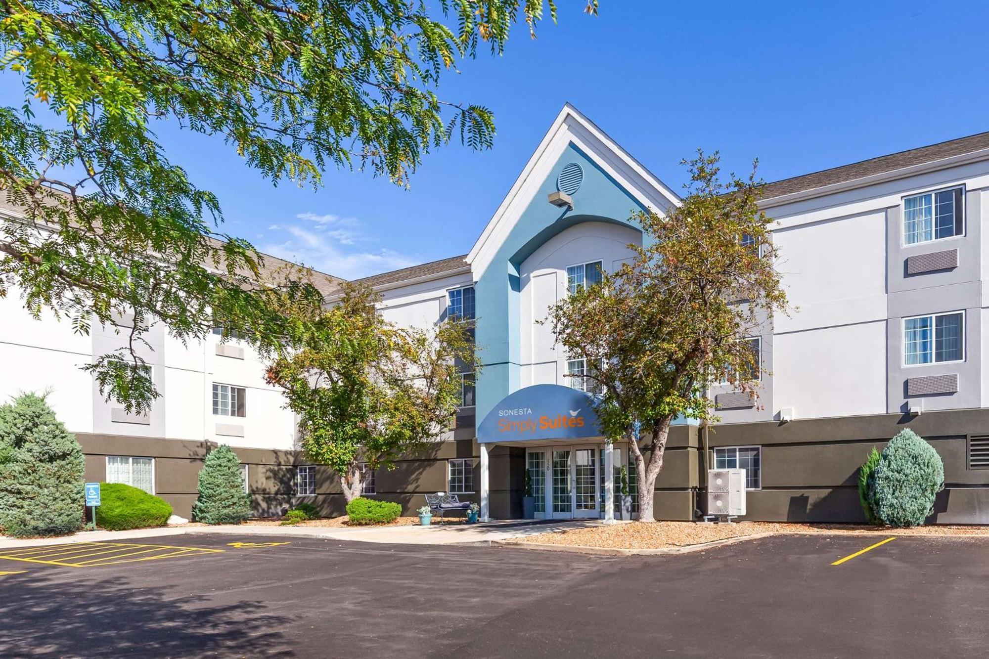 Sonesta Simply Suites St Louis Earth City Esterno foto