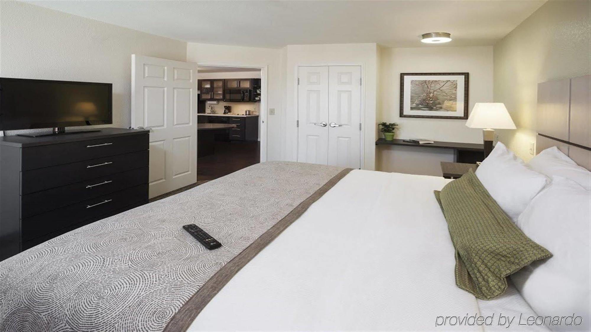 Sonesta Simply Suites St Louis Earth City Esterno foto